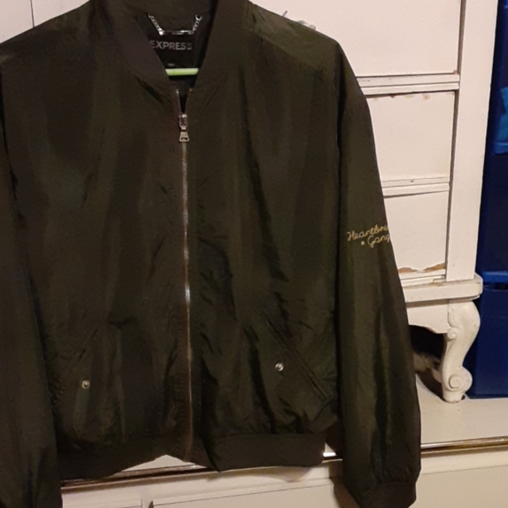 Windbreaker express